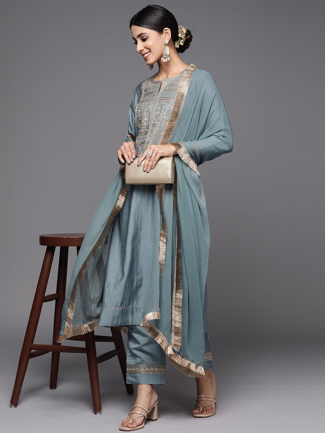 Solid Silk Blend Round Neck Womens Kurta