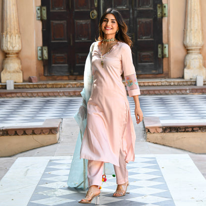 Women Embellished Straight Kurta Suit Set